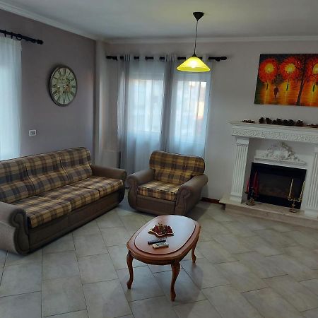 Apartament Manka' S Place Tirana Zewnętrze zdjęcie